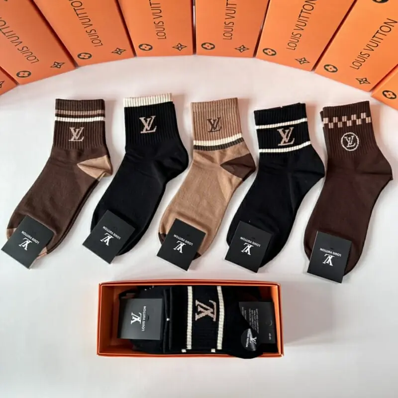 louis vuitton lv chaussettes s_12424144